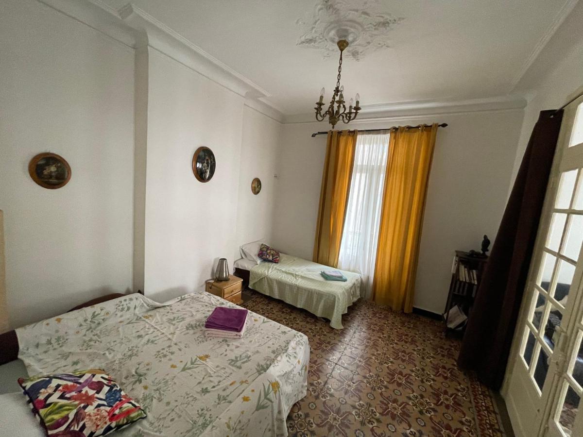 Appartement Dans Immeuble Haussmanien Algiers Eksteriør bilde
