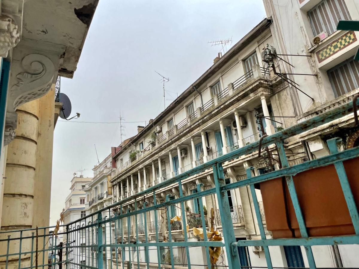 Appartement Dans Immeuble Haussmanien Algiers Eksteriør bilde