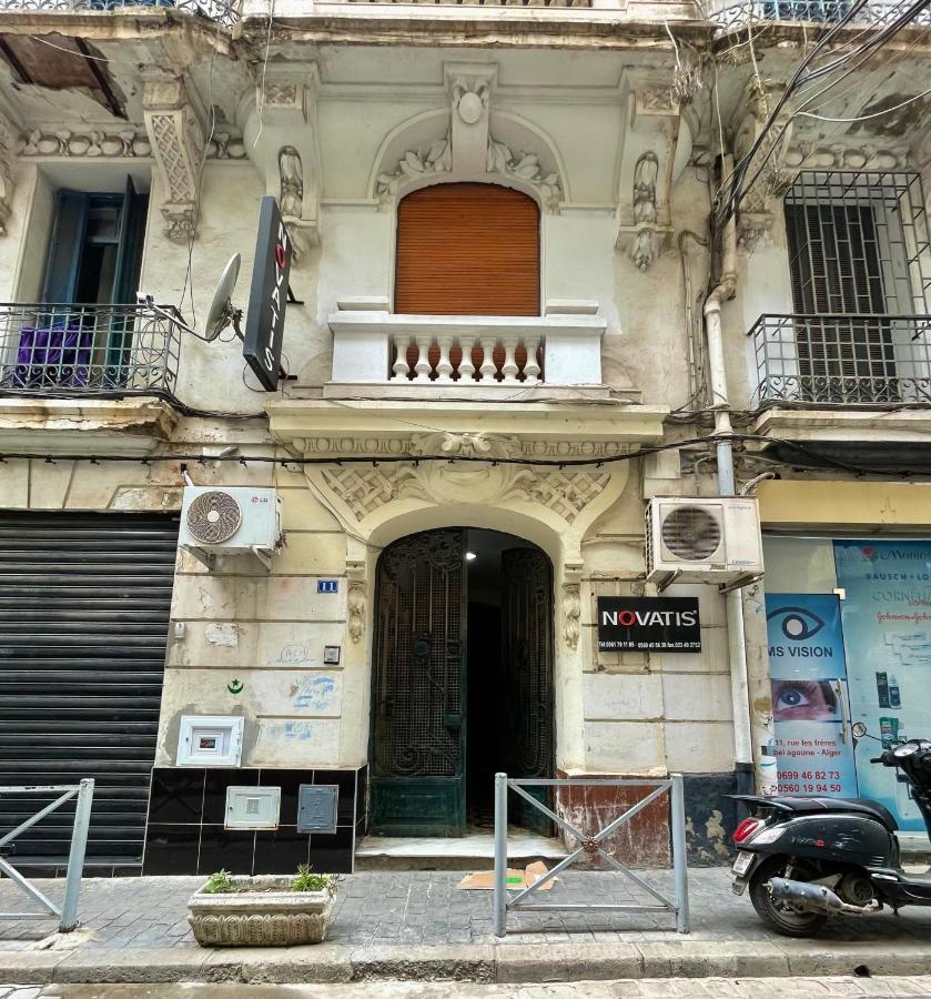 Appartement Dans Immeuble Haussmanien Algiers Eksteriør bilde