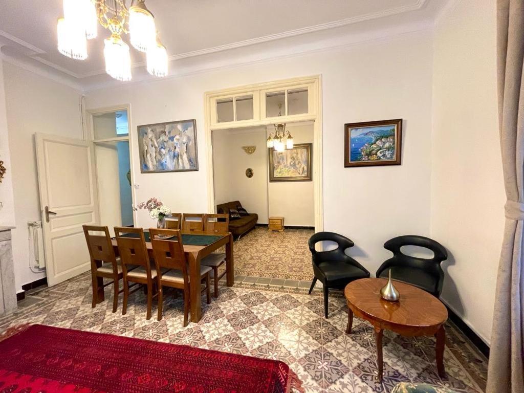 Appartement Dans Immeuble Haussmanien Algiers Eksteriør bilde