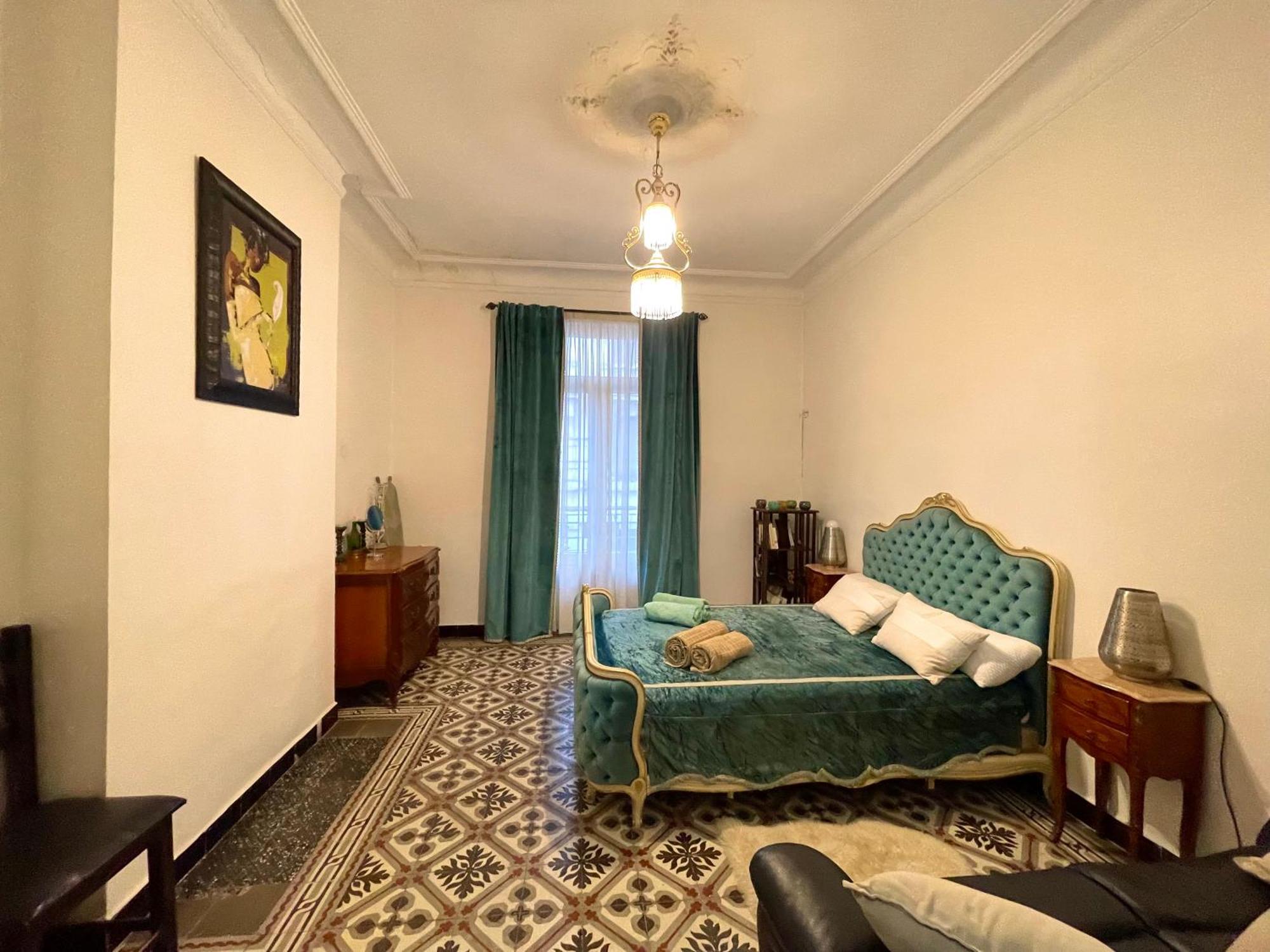 Appartement Dans Immeuble Haussmanien Algiers Eksteriør bilde