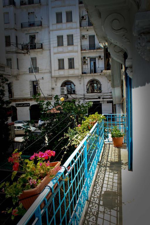 Appartement Dans Immeuble Haussmanien Algiers Eksteriør bilde